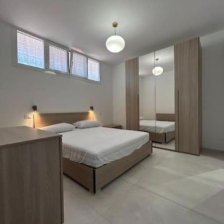 Casa Vacanze Lui Сан Бенедето дел Тронто Екстериор снимка